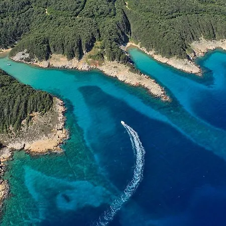Villa Davorka In - Haus Fuer 8 Personen Supetarska Draga