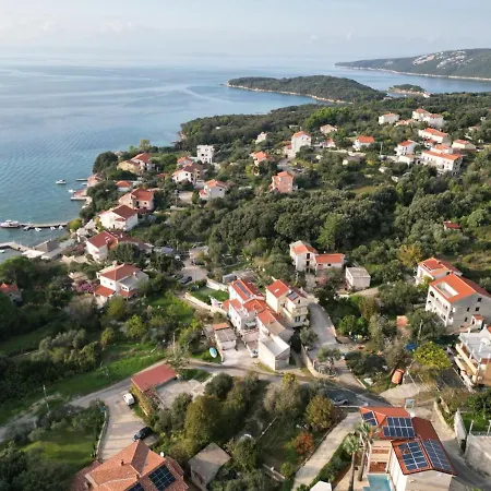 Villa Davorka In - Haus Fuer 8 Personen *