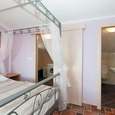 Villa Davorka In - Haus Fuer 8 Personen Supetarska Draga